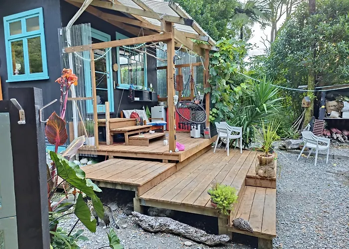 Gumboot Paradise Eco Stay