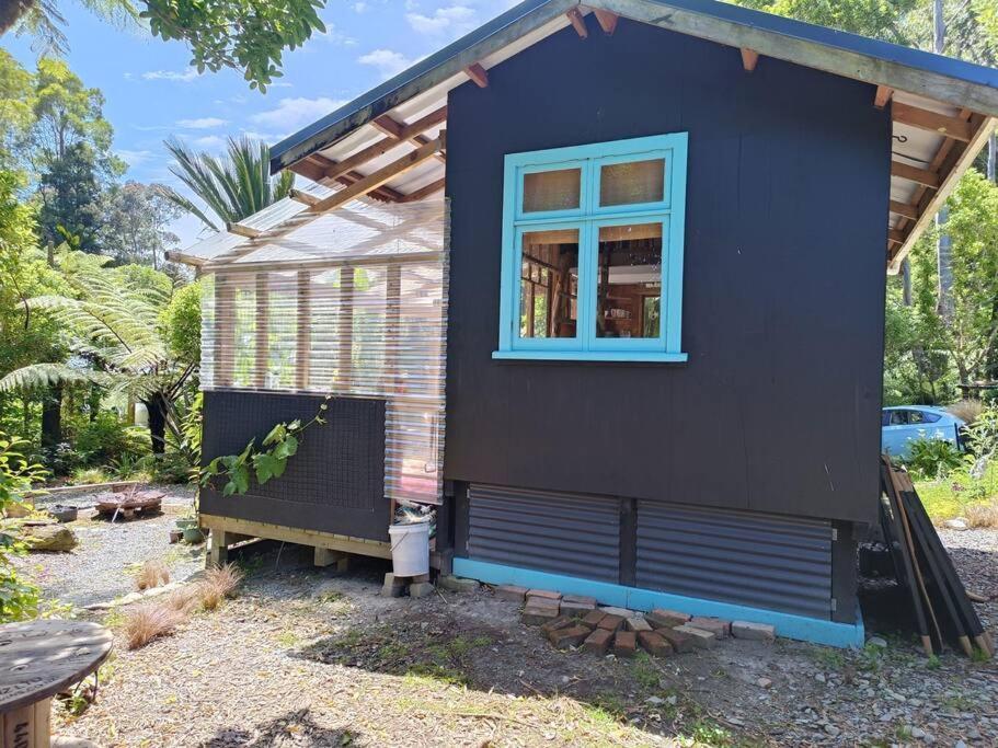 Gumboot Paradise Eco * Barrytown